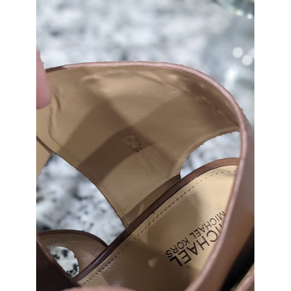 Michael Kors Brown Leather Heels 7M - Picture 8 of 8